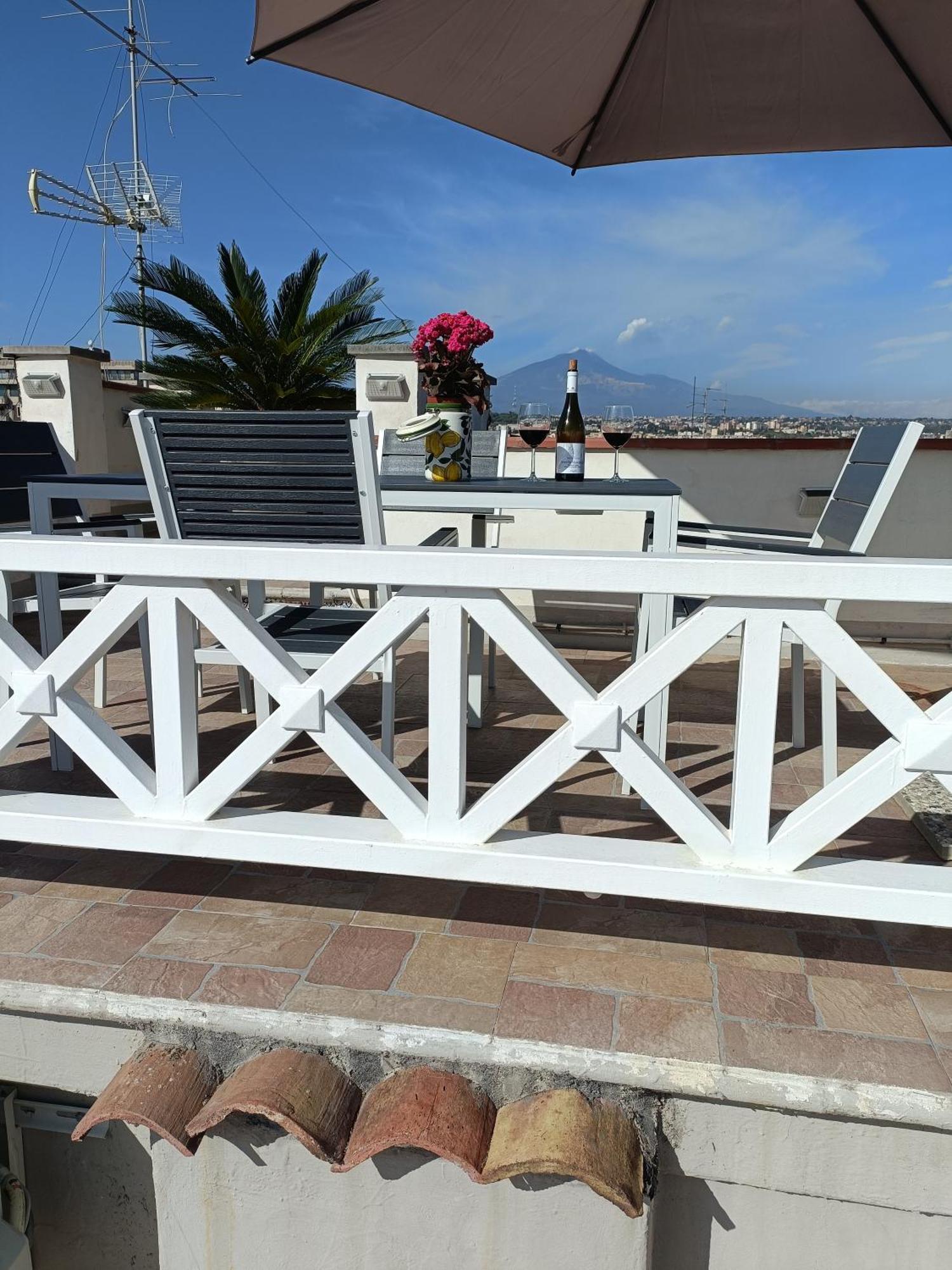 La Terrazza Sul Cielo Apartamento Catânia Exterior foto