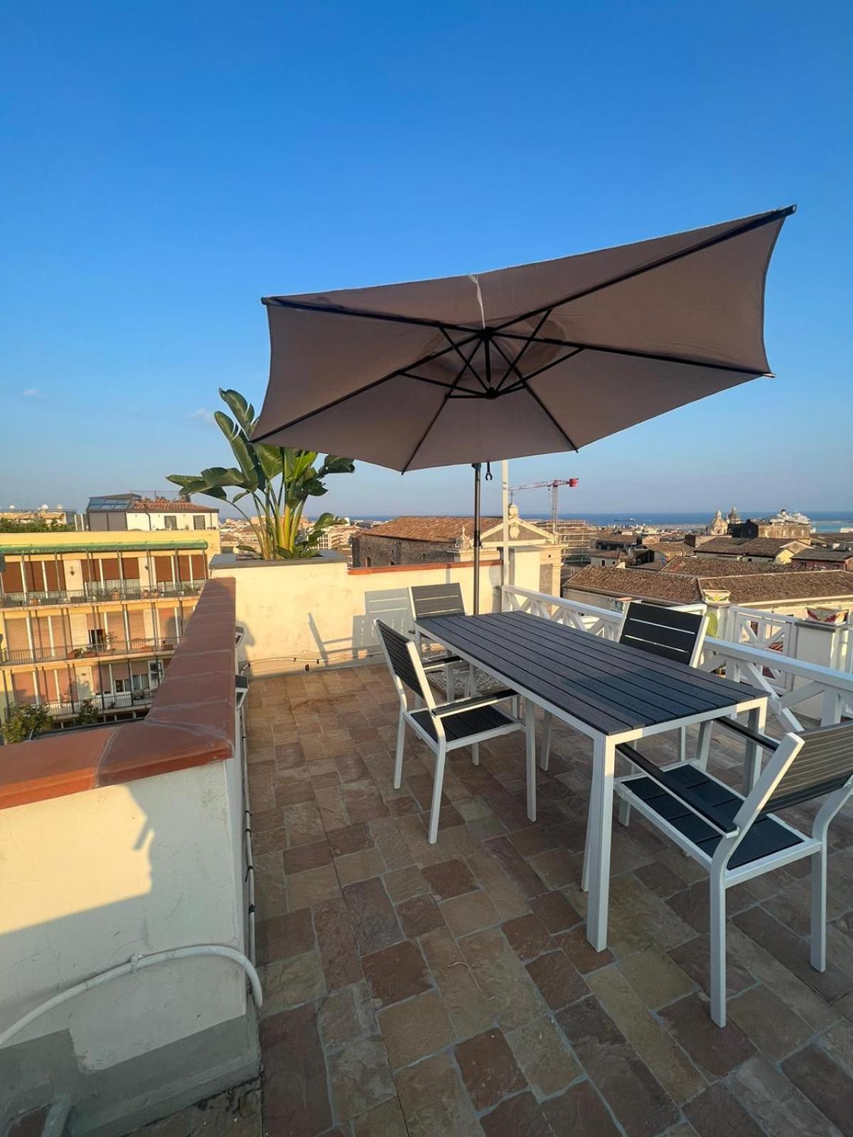 La Terrazza Sul Cielo Apartamento Catânia Exterior foto